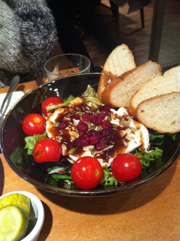 cafe Ninis | 서울 강남구 강남대로156길 20 | +82 2-516-3020