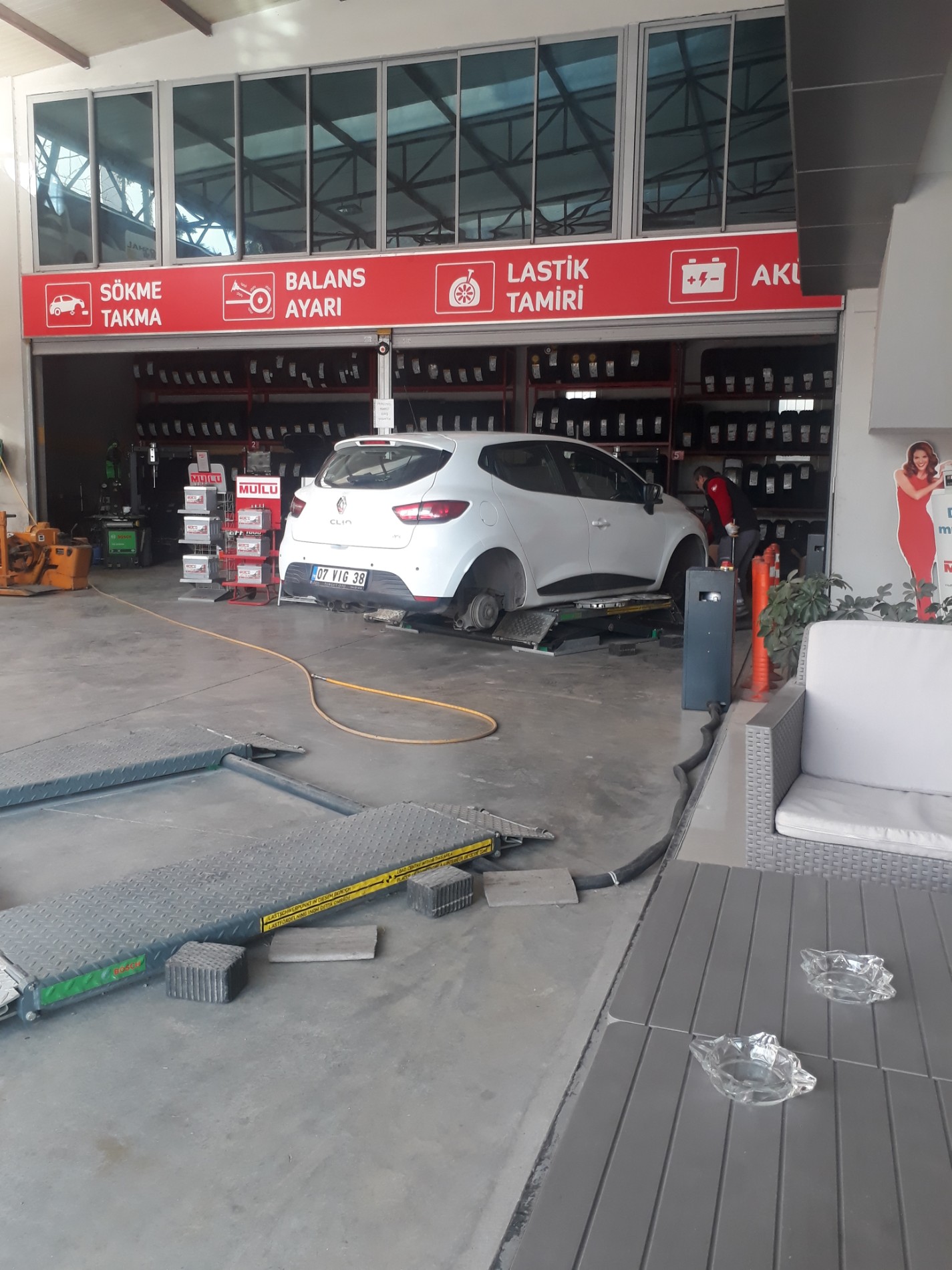 PIRELLI - ALTAY TİCARET | Yükseliş Mahallesi Gazi Bulvari No: 131, 07020 Kepez/Antalya | +90 242 345 14 21