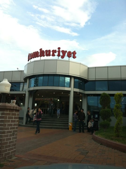 Kolaylı Cumhuriyet Tesisleri | Akören Bağdat Cumhuriyet, 03852 Sinanpaşa/Afyonkarahisar | +90 272 313 23 73