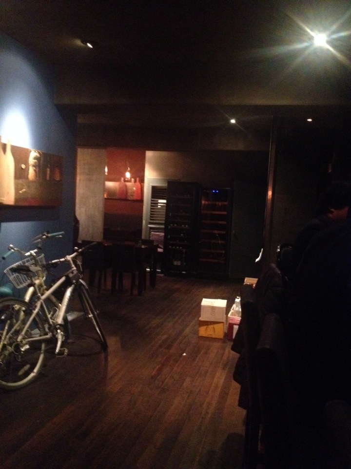 The Wine Bar | 서울 강남구 도산대로55길 45 | +82 2-3443-3300