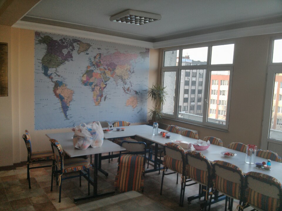 Uşaklılar Eğitim ve Kültür Vakfı | Vakıf Adres, Fatih/İstanbul | +90 212 585 32 22