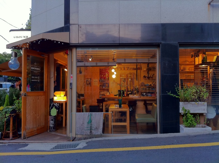 cafe GROUND | 서울 대한민국 서울특별시 마포구 합정동 91-11 | +82 2-322-1222