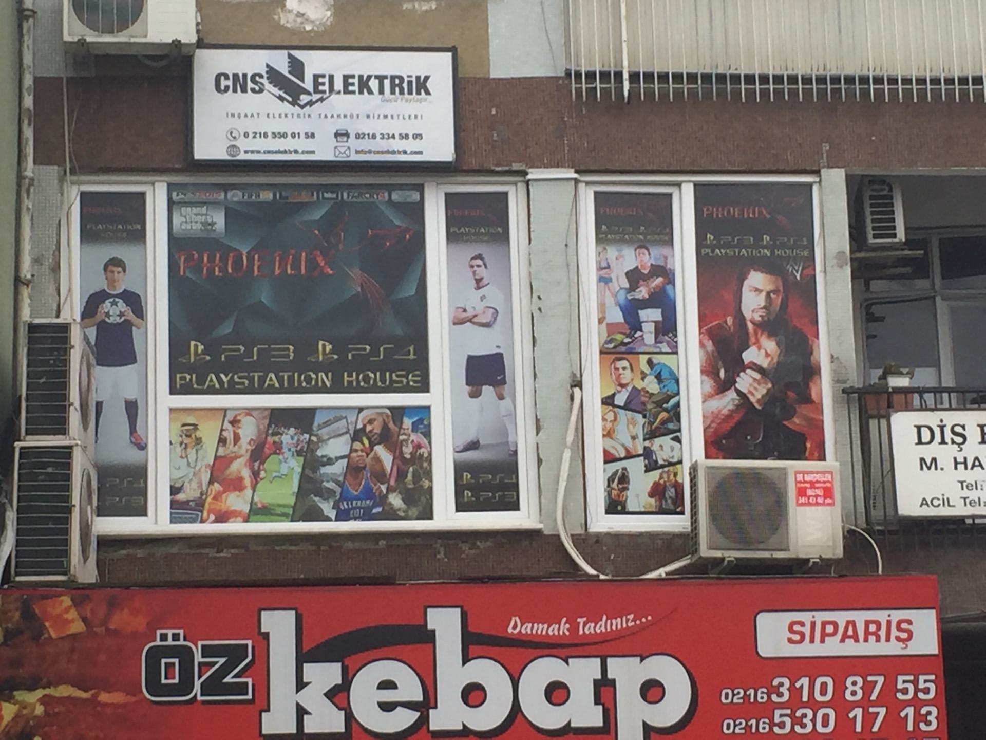 Phoenix Playstation Cafe | Nuhkuyusu Caddesi Valide-i Atik Mahallesi Gökdemir Apt. No.227 Kat.2 D.8, 34664 Üsküdar/İstanbul | +90 532 167 03 13