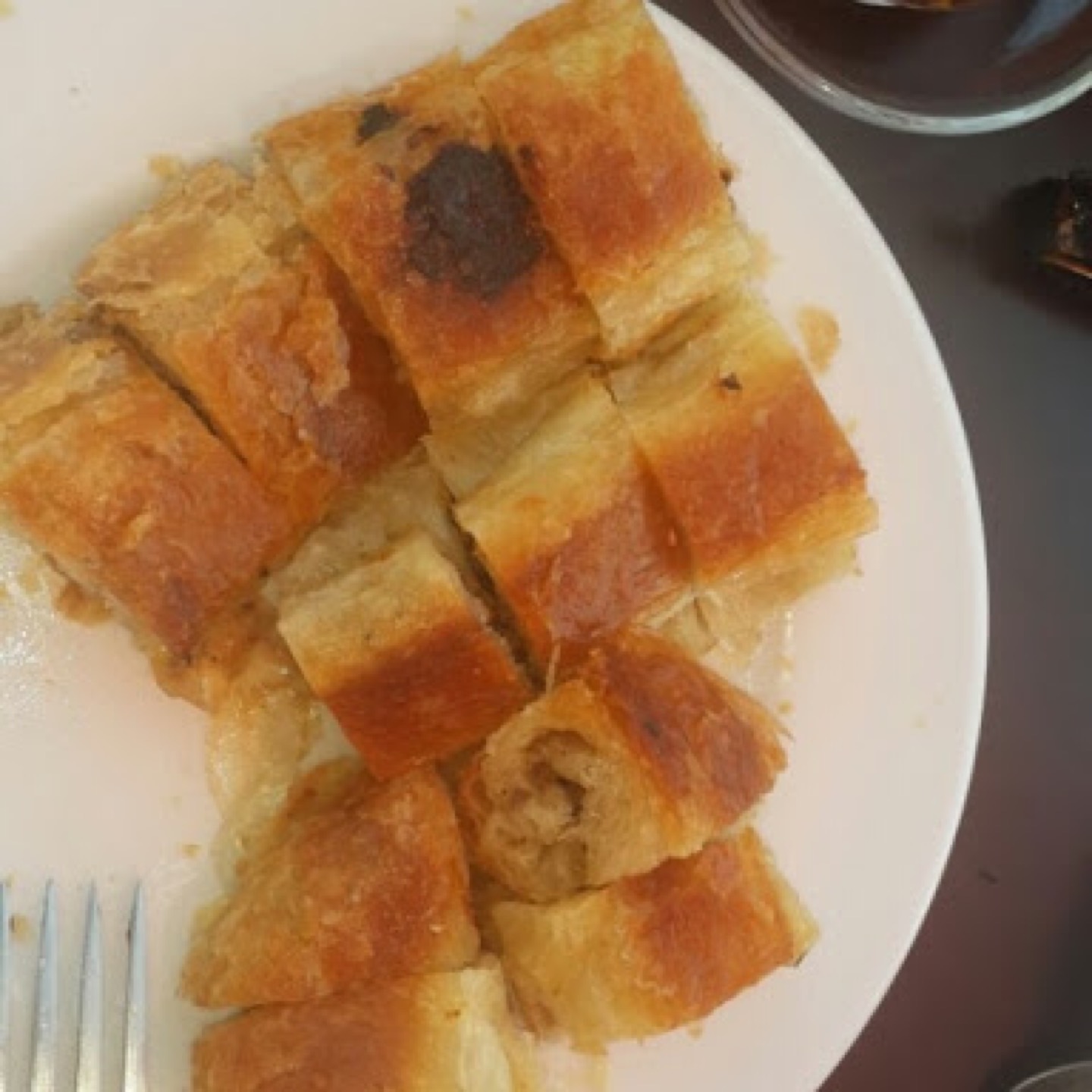 Karaköy Börek Ve Tatlıcısı | Vatan Caddesi 7/b, Yenimahalle/Ankara | +90 545 826 66 07