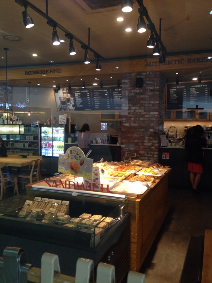 TOUS les JOURS | 서울 양천구 목동중앙본로 123 | +82 2-2642-4511 TOUS les JOURS | 서울 양천구 목동중앙본로 123 | +82 2-2642-4511