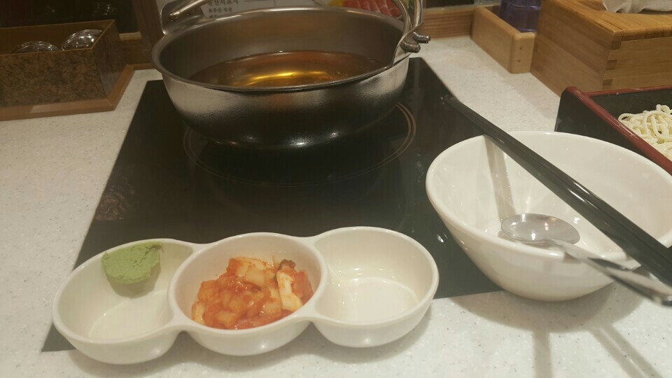 롯데백화점 | 서울특별시 영등포구 경인로 846 | +82 2-2632-2500