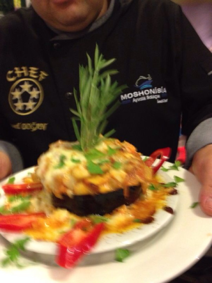 Moshonis Balıkçısı İsmail Chef | Feneryolu Mahallesi/No:99/A Bagdat Caddesi, 34724 Kadiköy/İstanbul | +90 216 349 16 56