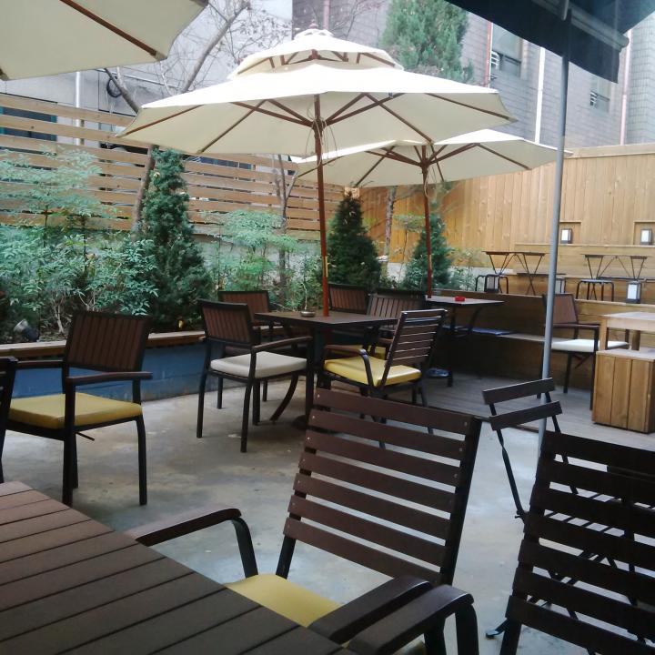 Coffee Reload | 서울특별시 서초구 서초대로46길 93 | +82 2-587-3590