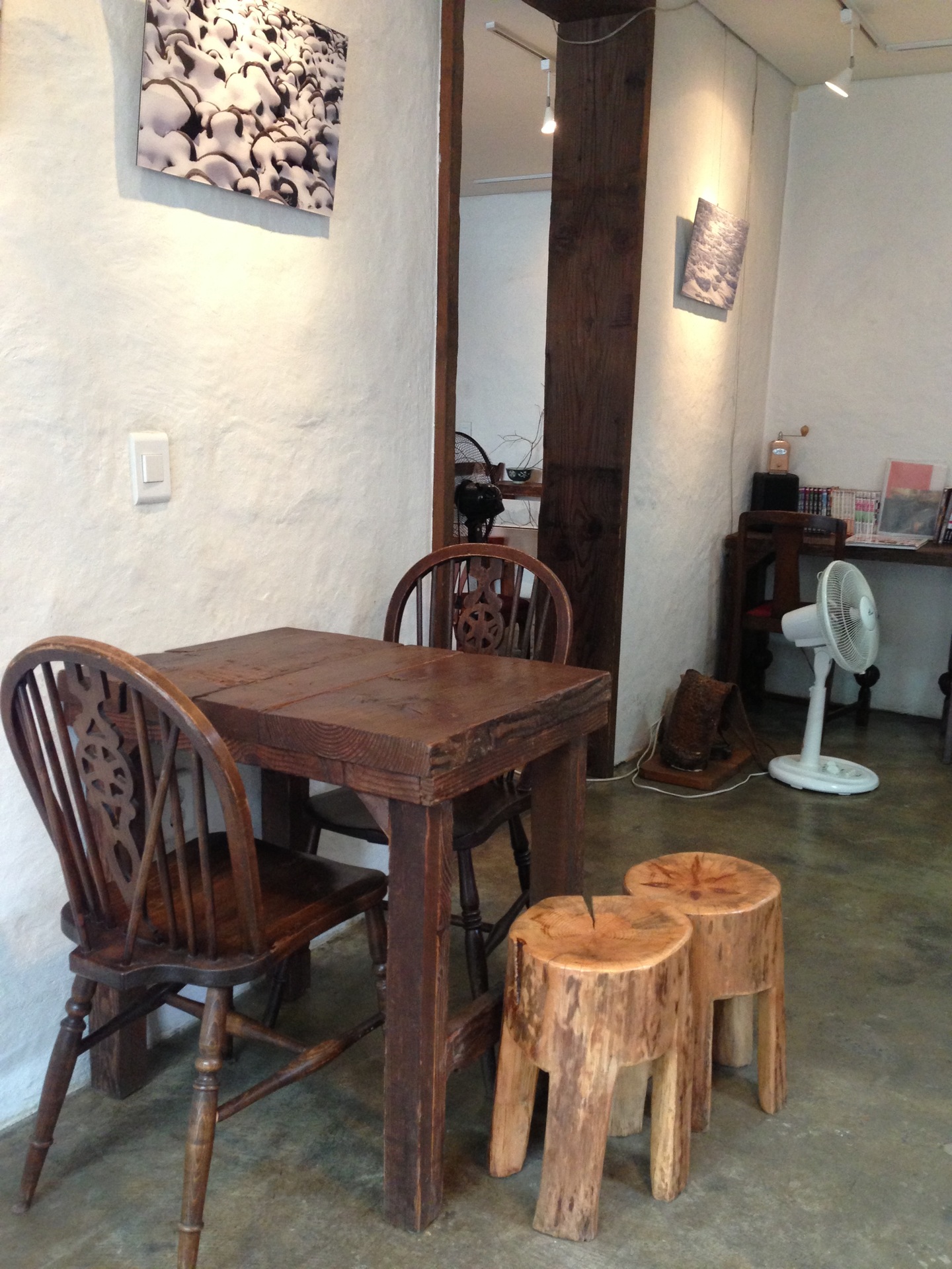 cafe co | 서울 종로구 북촌로 21-10 | +82 2-766-0909