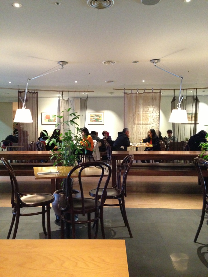 Cafe 뜨락 | 서울특별시 중구 덕수궁길 15 | +82 2-6361-3977