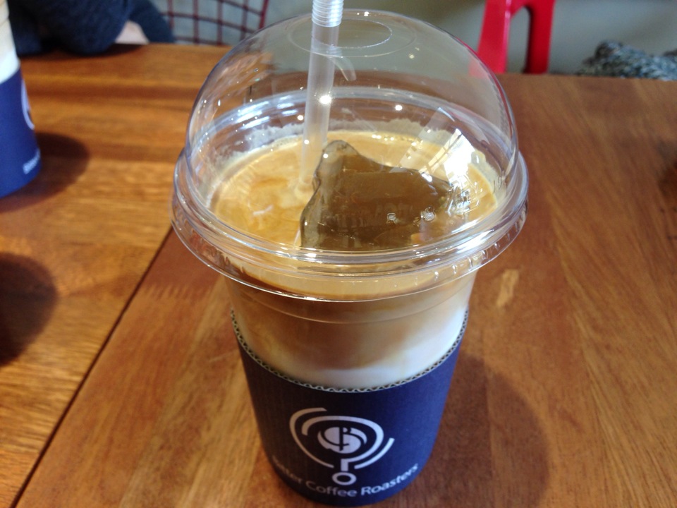 Bitter Coffee Roasters | 서울 영등포구 여의나루로 42 | +82 70-4652-4048