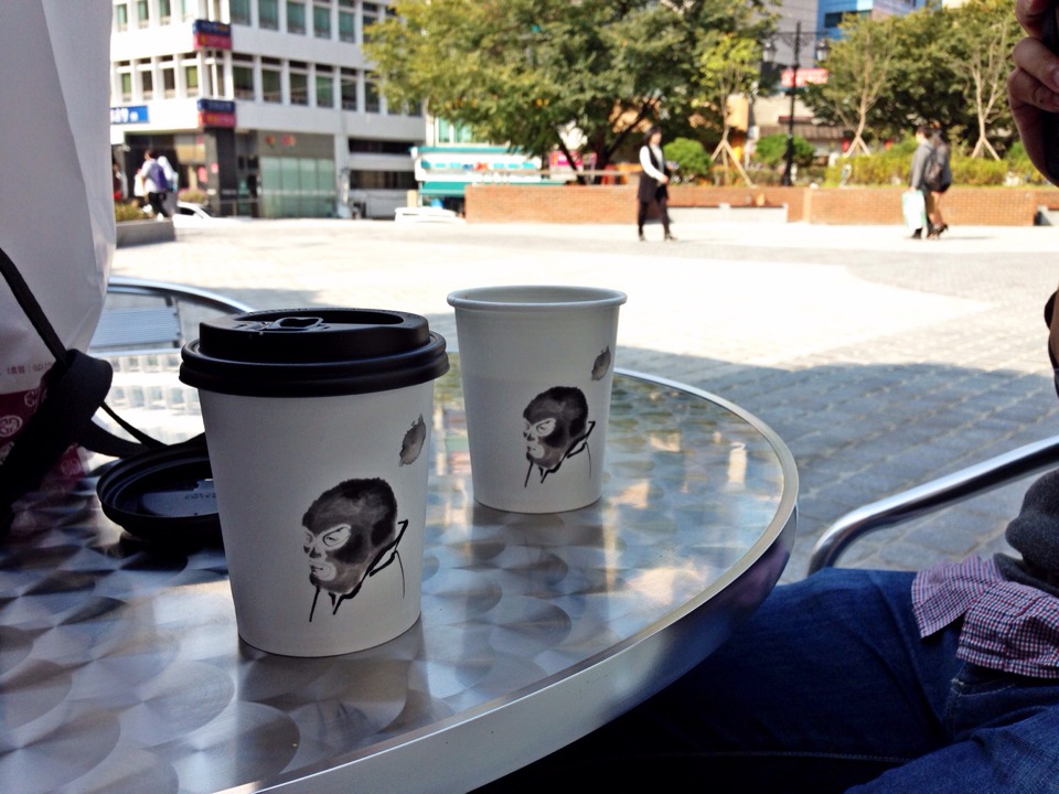 COFFEE LIBRE | 서울시 중구 명동길 74 | +82 2-774-0615