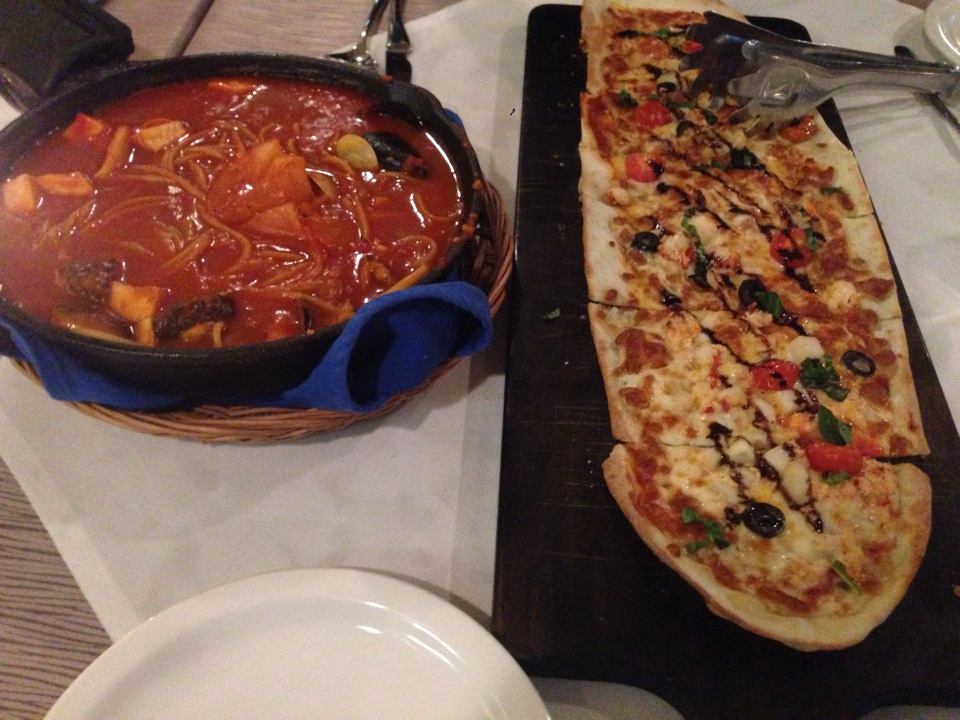 Luda Papas | Seoul 강남구 강남대로 162길 31 | +82 2-547-3366