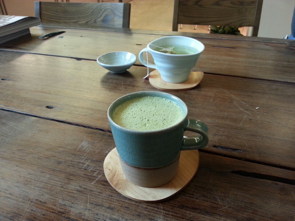 Cafe de Cera | 서울시 종로구 창덕궁길 191 | +82 2-762-0756