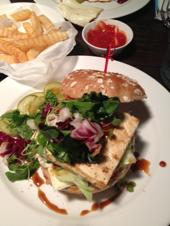 Kraze Burgers | South Korea 성동구 성수동2가 289-21 | +82 2-469-1536 Kraze Burgers | South Korea 성동구 성수동2가 289-21 | +82 2-469-1536