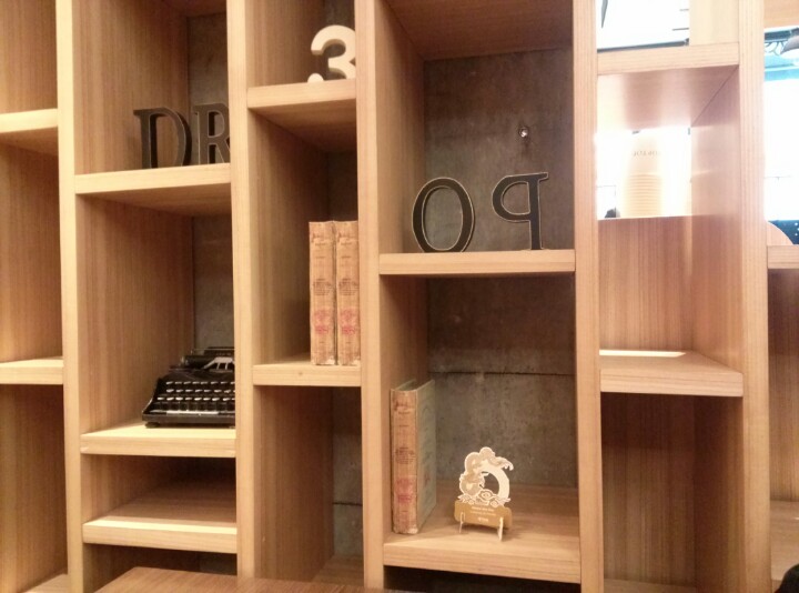 카페드롭탑 | 서울 중구 명동9길 16 | +82 2-3789-7801 카페드롭탑 | 서울 중구 명동9길 16 | +82 2-3789-7801