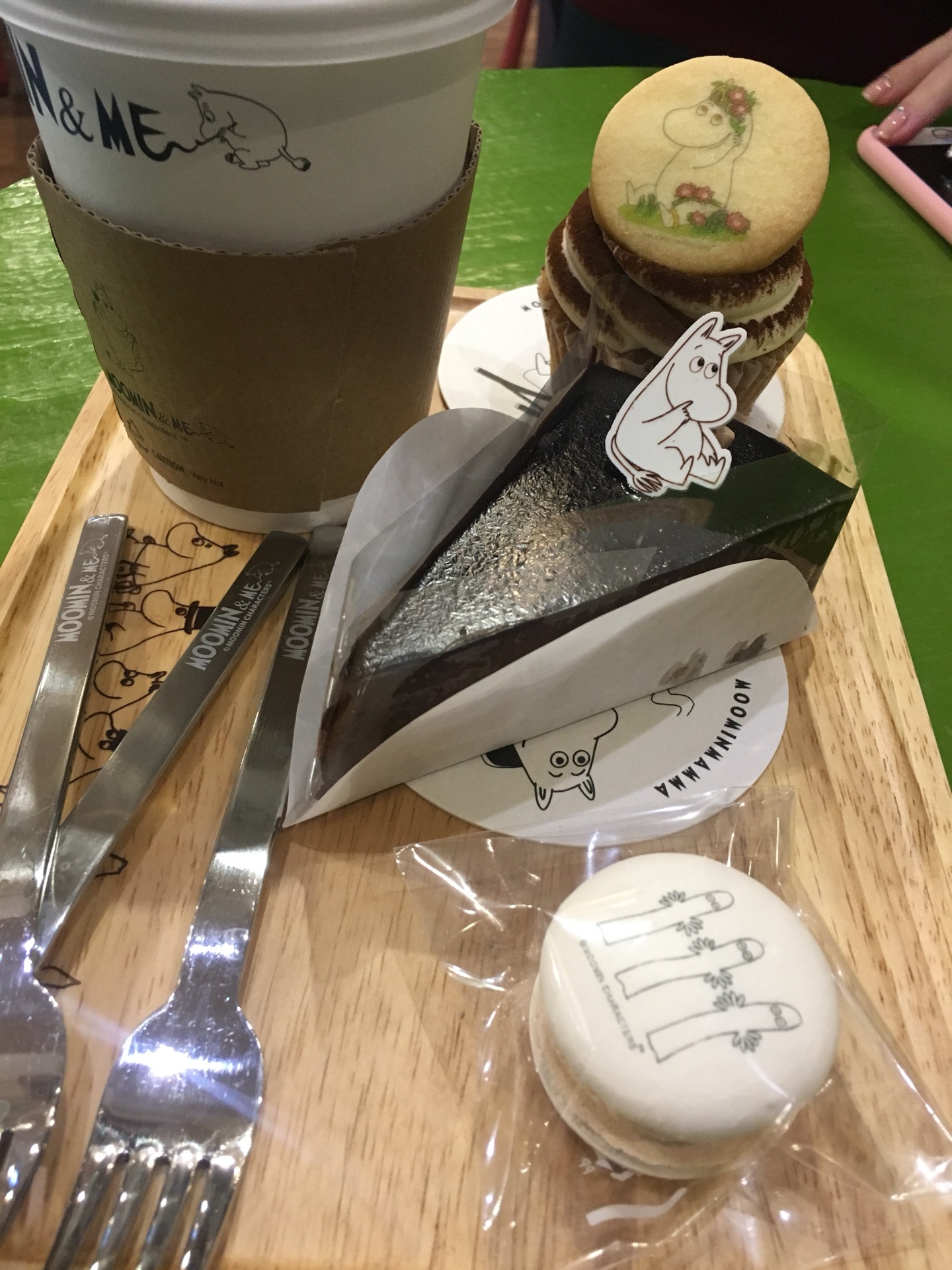 무민카페 | 서울 강남구 압구정로50길 23 | +82 2-514-7879