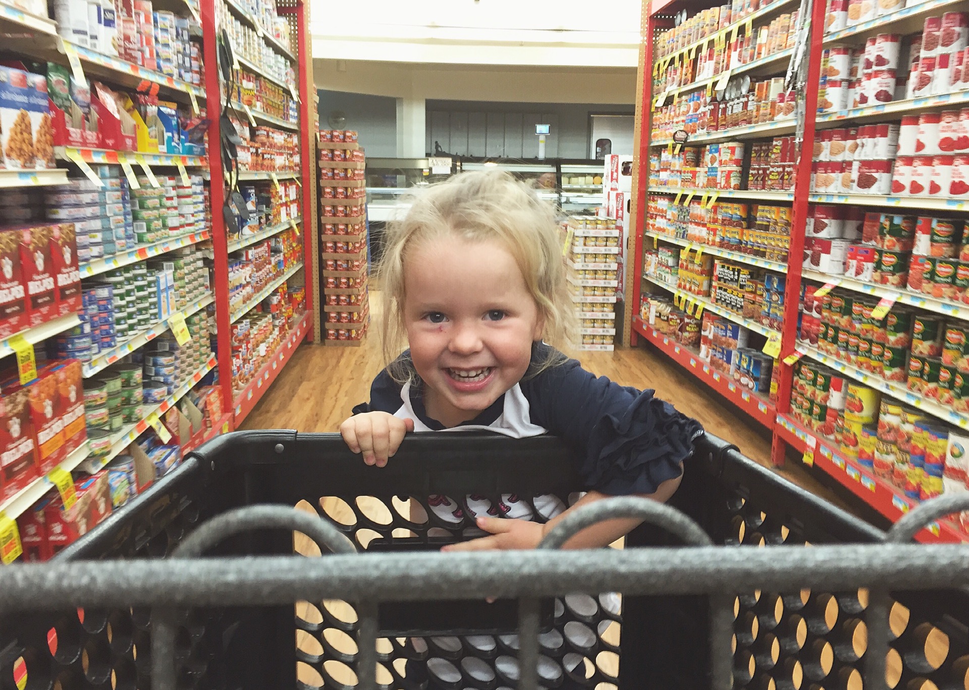 henderson s iga store 710 e highway 20 valentine ne 69201