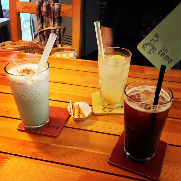 Cafe SEMO | 마포구 와우산로22길 34 | +82 2-6414-3535 Cafe SEMO | 마포구 와우산로22길 34 | +82 2-6414-3535