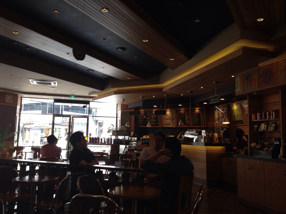 The Coffee Bean & Tea Leaf | 서울 강남구 논현로167길 9 | +82 2-516-8024