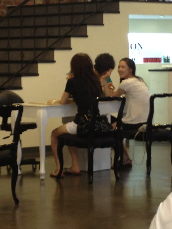 Madison Avenue / 메디슨 에비뉴 | 서울 강남구 압구정로80길 38 | +82 2-3448-2444 Madison Avenue / 메디슨 에비뉴 | 서울 강남구 압구정로80길 38 | +82 2-3448-2444