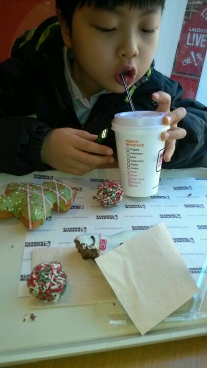DUNKIN DONUTS | 서울 중구 소공로 70 | +82 2-6731-8400