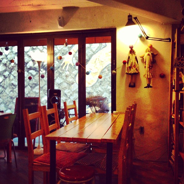 Cafe SEMO | 마포구 와우산로22길 34 | +82 2-6414-3535 Cafe SEMO | 마포구 와우산로22길 34 | +82 2-6414-3535