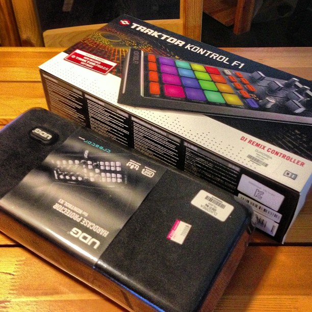 Cafe SEMO | 마포구 와우산로22길 34 | +82 2-6414-3535 Cafe SEMO | 마포구 와우산로22길 34 | +82 2-6414-3535