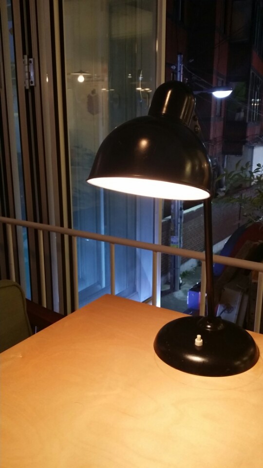 Cafe Qooom / 쿰 | Seoul Yang cheon gu 목동로23길 1 | +82 2-2695-3337