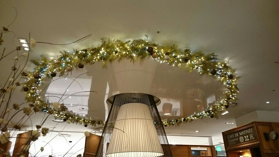 Cafe De Matinee | 경기도 수원 팔달구 매산로1가 AK PLAZA 6F | +82 31-240-1634