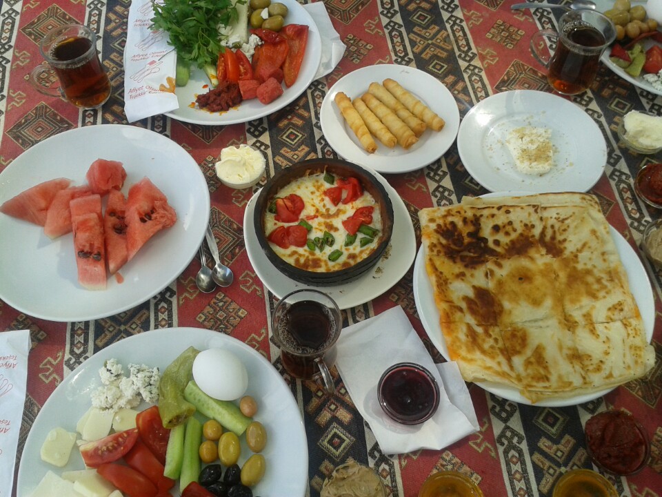 Dereköy Kahvaltı ve Alabalık Tesisleri | Dereköy | +90 266 794 46 54