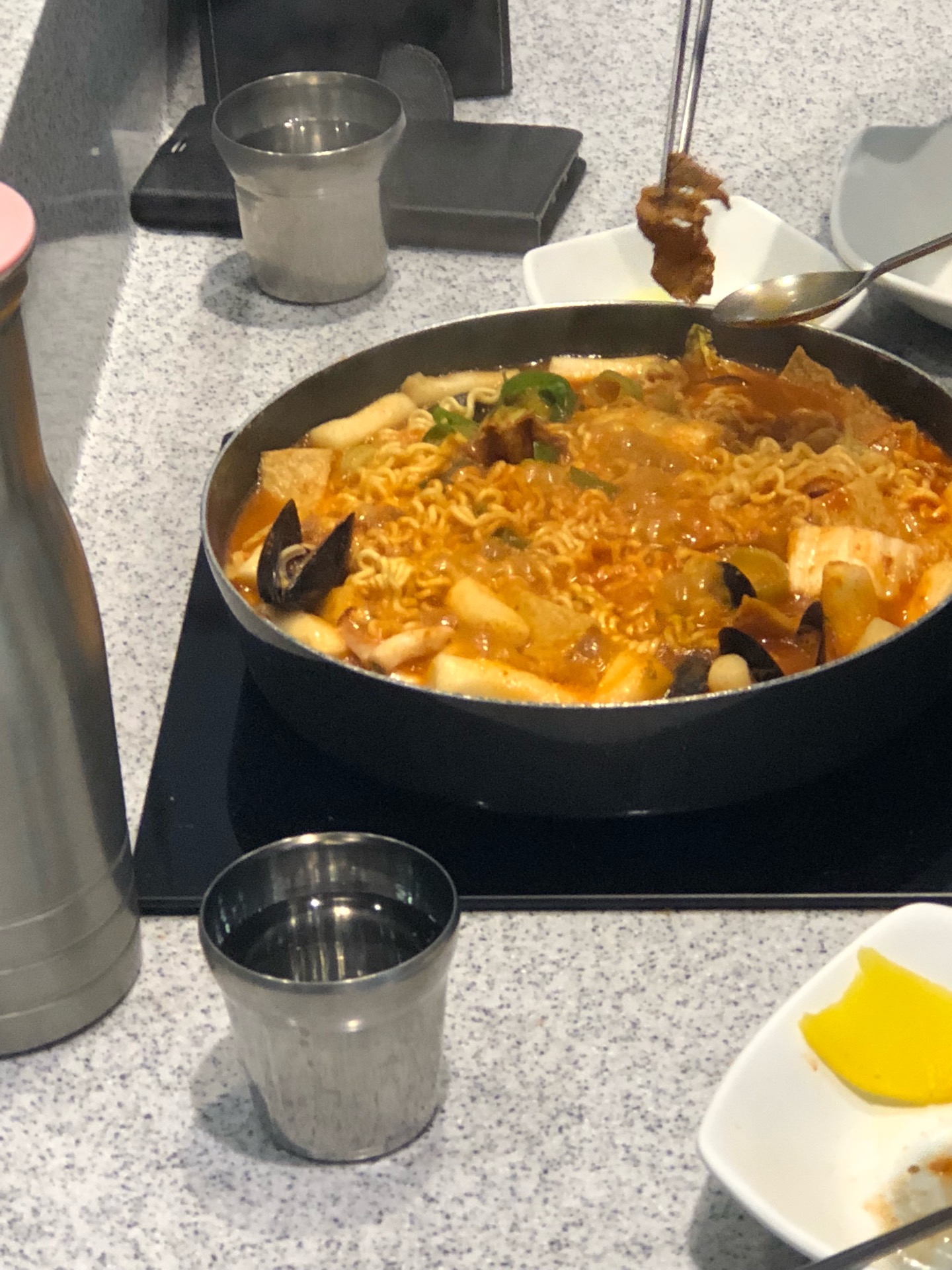 롯데백화점 | 서울특별시 영등포구 경인로 846 | +82 2-2632-2500