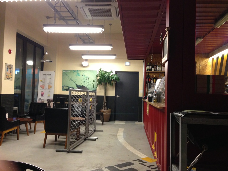 COFFEE PLUS | 서울 강남구 논현로24길 41 | +82 70-4260-4700