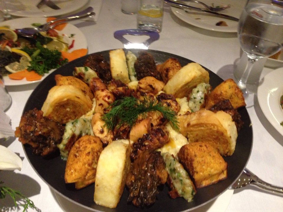 Moshonis Balıkçısı İsmail Chef | Feneryolu Mahallesi/No:99/A Bagdat Caddesi, 34724 Kadiköy/İstanbul | +90 216 349 16 56