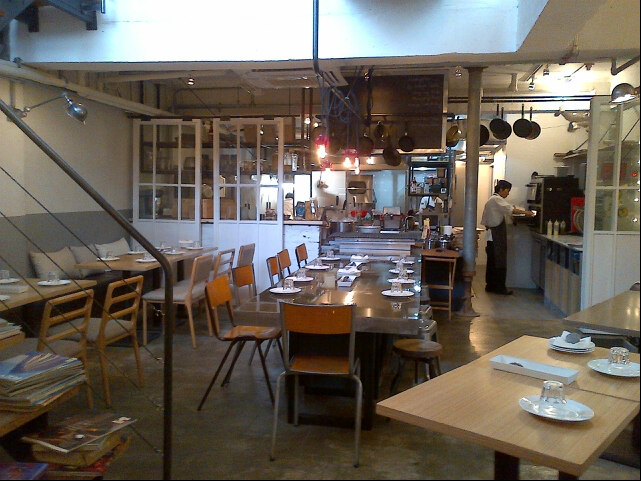 Tasting Room | 서울 용산구 이태원로49길 13 | +82 2-797-8202