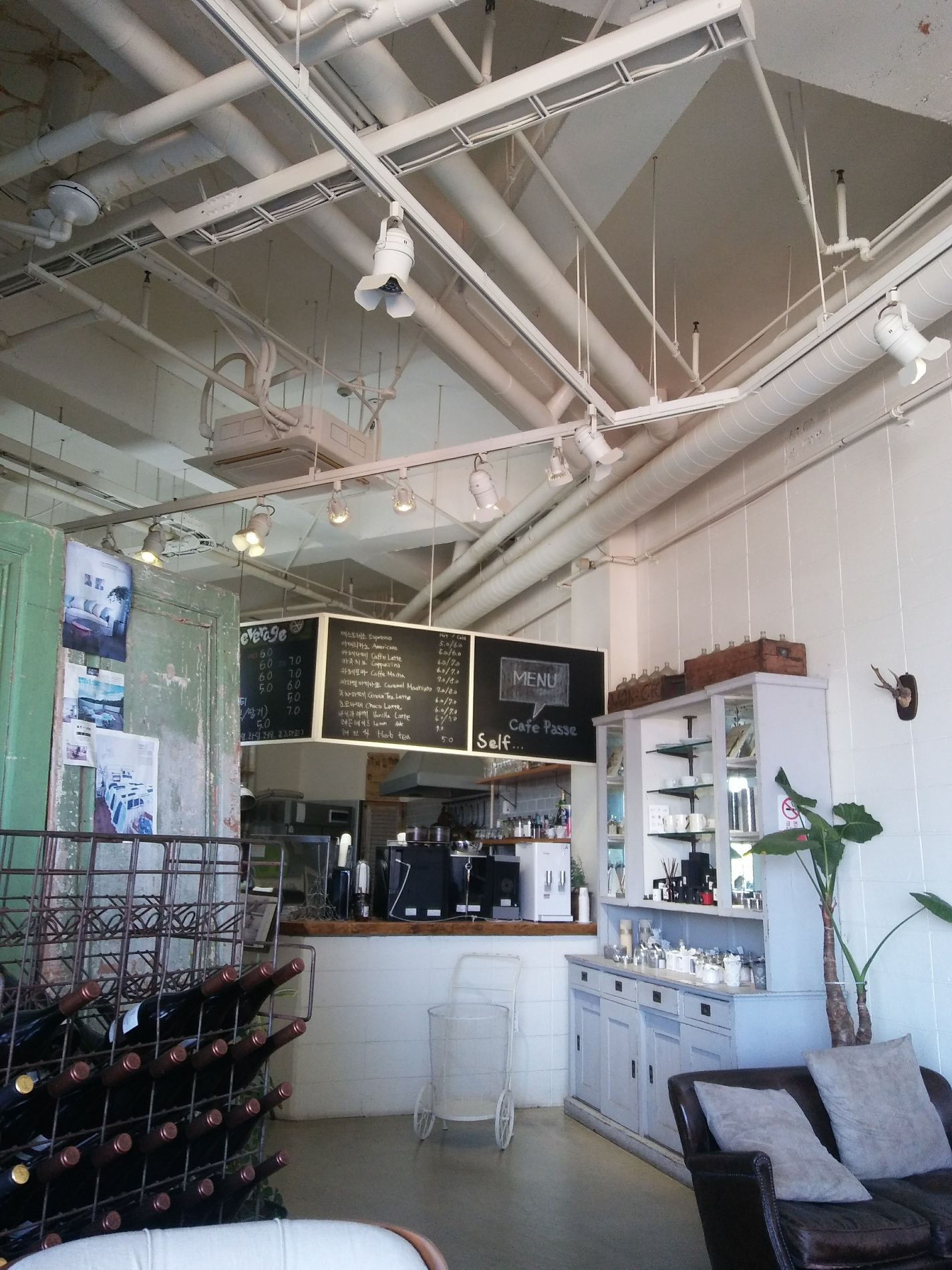 PASSÉ COMPOSÉ | 영흥도(인천광역시) 영흥도(인천광역시) 웅진군 영흥면 내리 | +82 32-888-9974