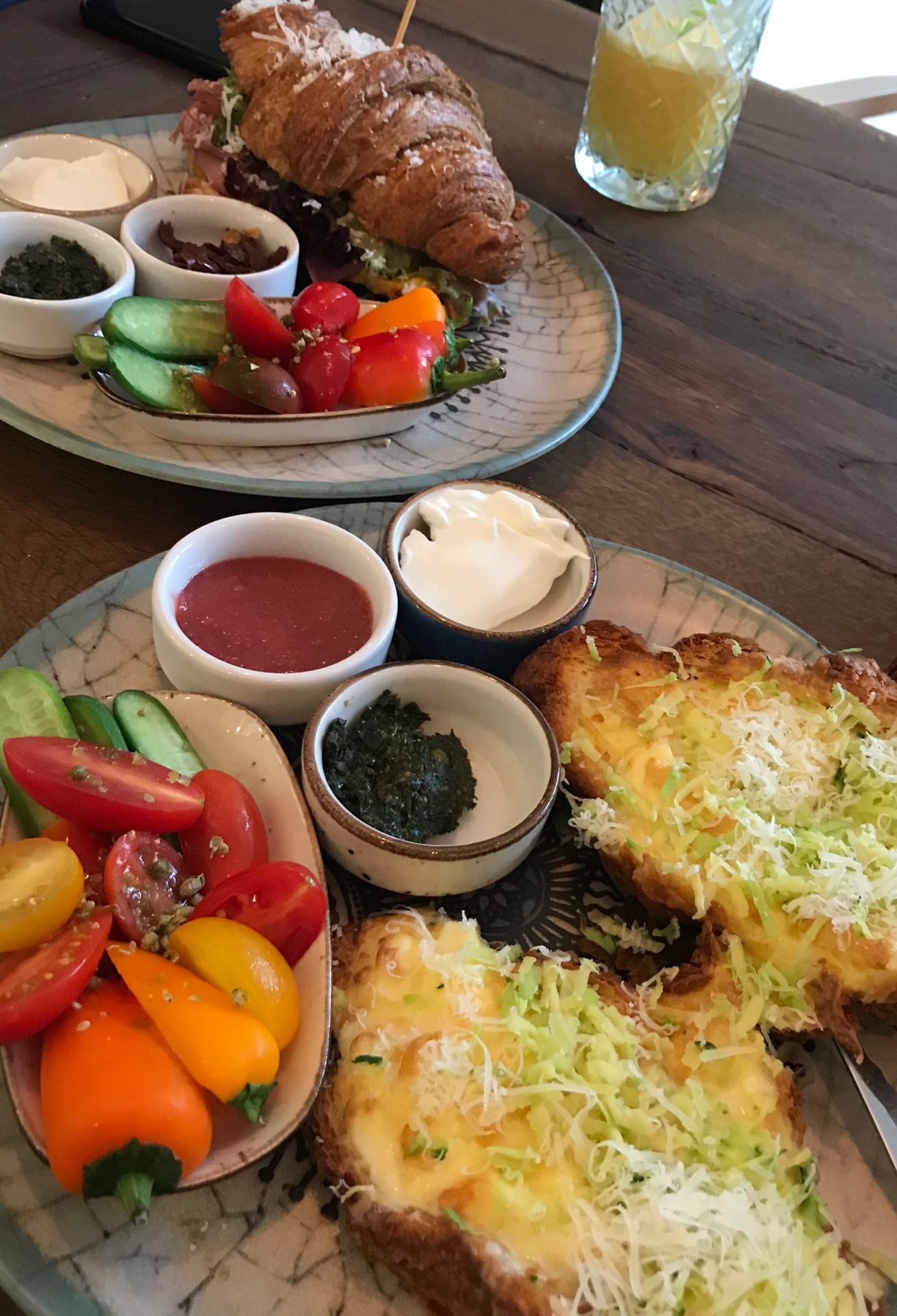 Brekkie Breakfast Club | Yoğurtçu Parkı Caddesi, 34714 Kadiköy/İstanbul | +90 216 550 58 92