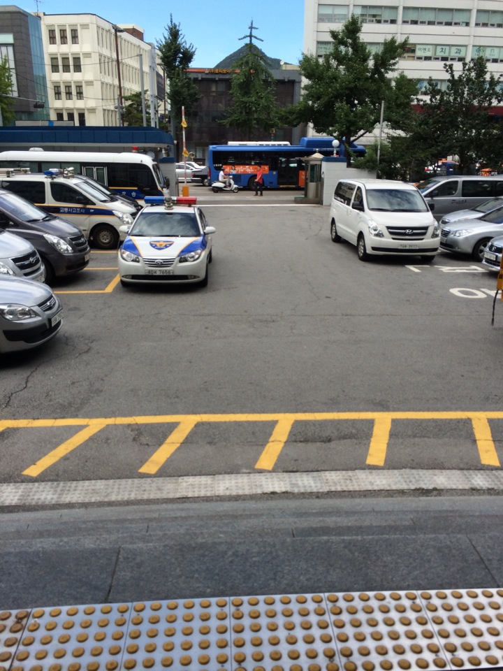 종로경찰서 | 서울 종로구 율곡로 46 | +82 2-722-6500