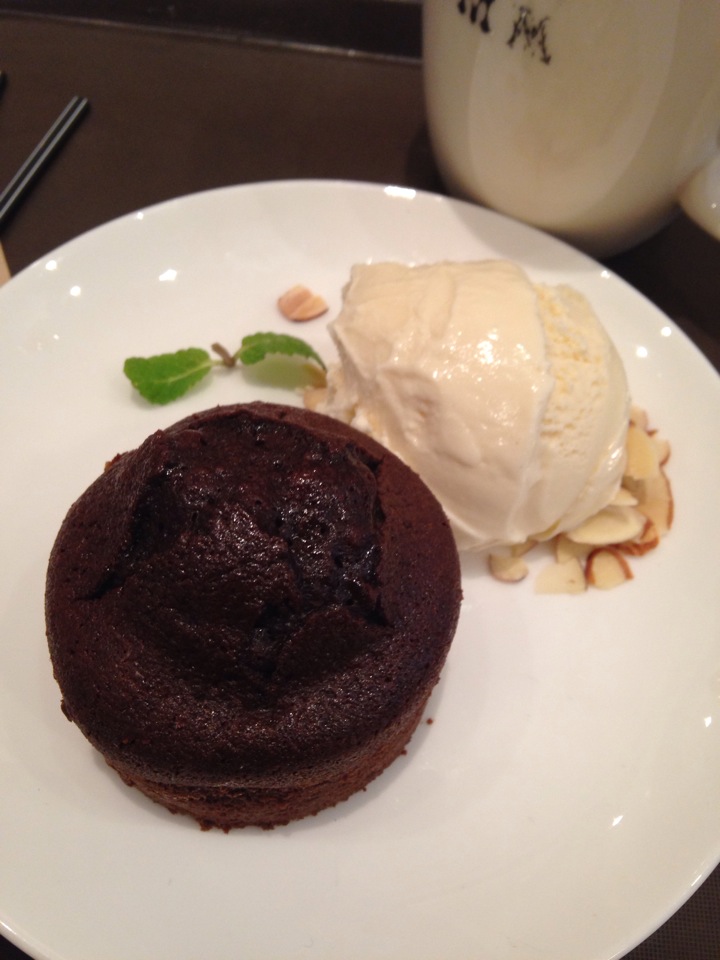 Cafe De Matinee | 경기도 수원 팔달구 매산로1가 AK PLAZA 6F | +82 31-240-1634