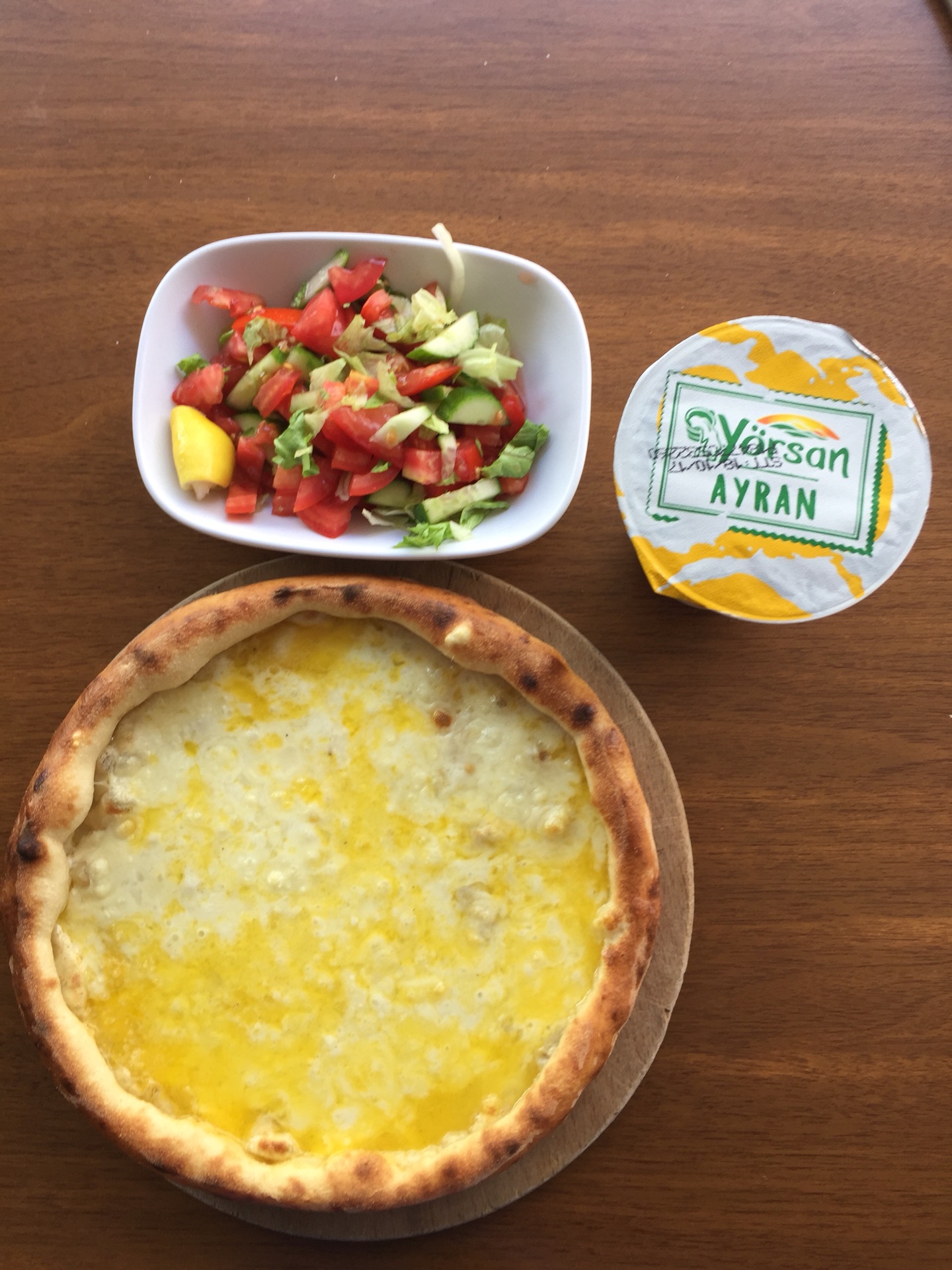 Akademi Görele Pidecisi | Küplüce Tomruk Caddesi, 34676 Üsküdar/İstanbul | +90 216 422 25 48