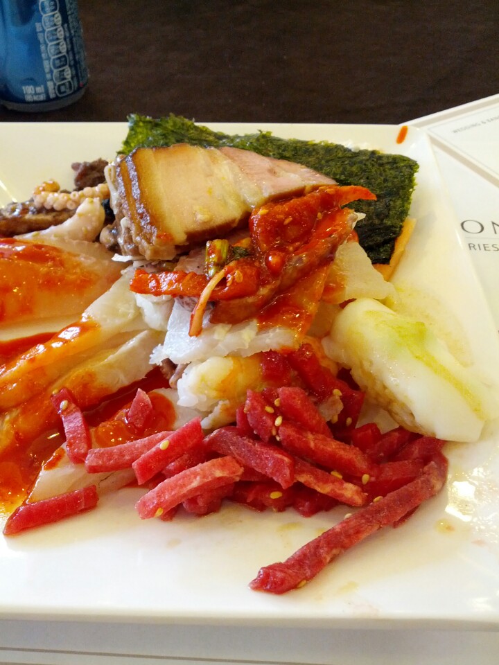 THE CONVENTION | 서울 송파구 올림픽로 319 | +82 2-418-5000