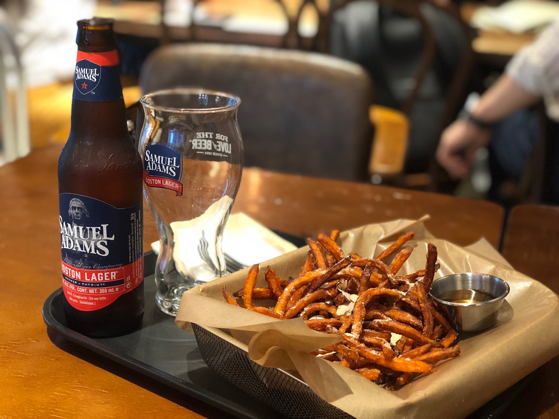 SLOW MONDAY | Gyeonggi-do Seongnam-si 분당구 대왕판교로 606번길 10 (백현동, 알파리움1단지) 130 131호 | +82 31-709-6991