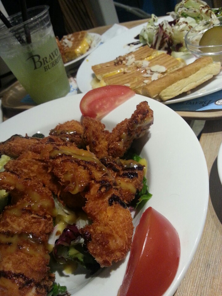 Bravo Burrito | 서울 광진구 자양동 227-342 지층, 1층, 2층, 3층 | +82 2-2218-3267