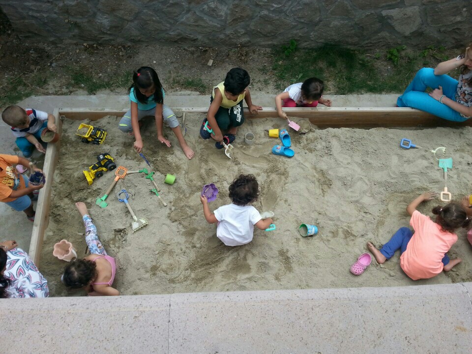 Birleblebişekeri Kreş ve Oyun Evi | Eymir Mahallesi 904 Sokak No:6, 06830 Gölbasi/Ankara | +90 312 485 32 70