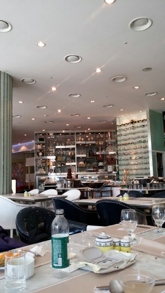 Cafe Amiga | Seoul 용산구 이태원로 221 | +82 2-3702-8033