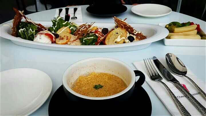 Cherry Blossom | 서울 용산구 이태원로55가길 3 | +82 2-796-9203
