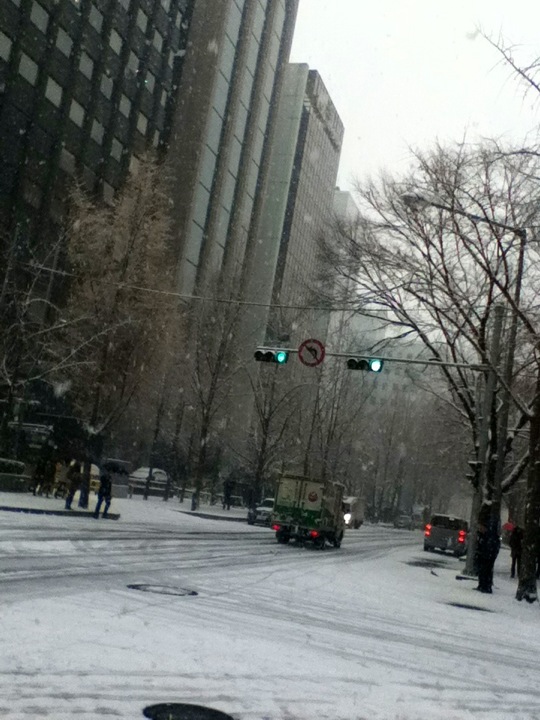 우리은행 | 서울특별시 영등포구 국제금융로8길 11 | +82 2-785-7100