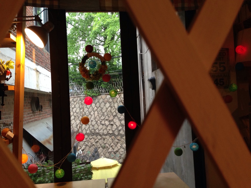 Cafe SEMO | 마포구 와우산로22길 34 | +82 2-6414-3535 Cafe SEMO | 마포구 와우산로22길 34 | +82 2-6414-3535