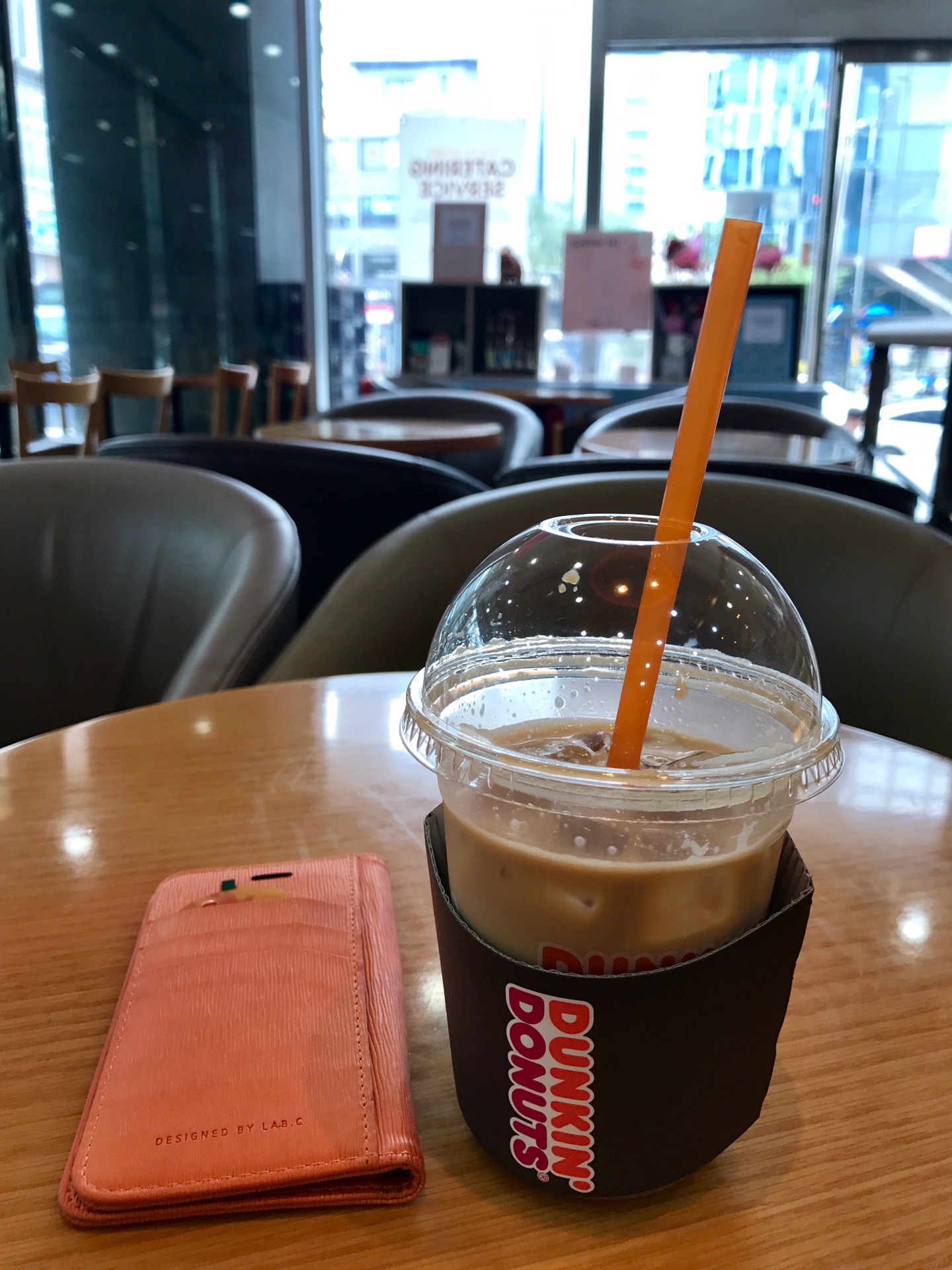 DUNKIN DONUTS | 서울 중구 삼일대로 340 | +82 2-2285-1602