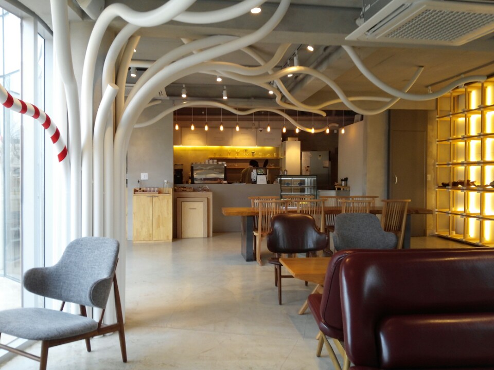 cafe the Jangmee | 경기도 파주 탄현면 헤이리마을길 21-7 | +82 31-945-2340